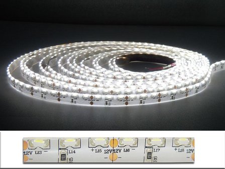 5Meter LEDstrip sideview  600x335smd -IP65 Cool-wit
