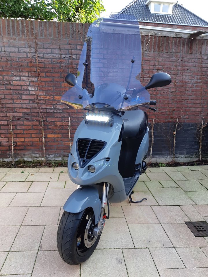 6 inch ledbar scooter